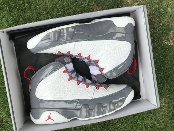 AIR JORDAN 9