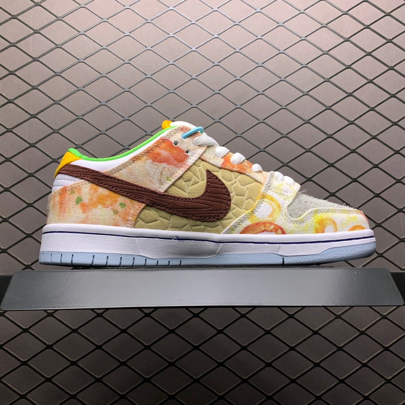 NIKE DUNK LOW