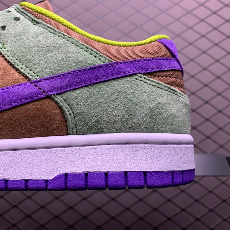 NIKE DUNK LOW