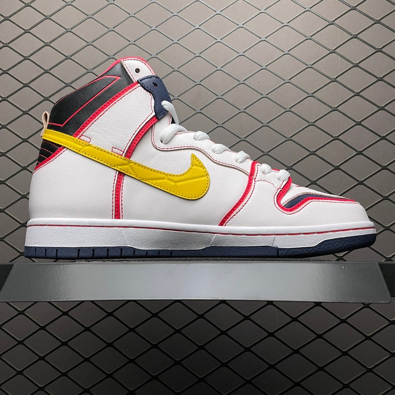 NIKE DUNK LOW