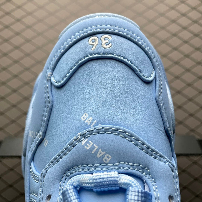 BALENCIAGA