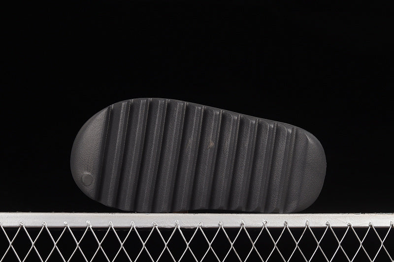 ADIDAS YEZZY SLIDE