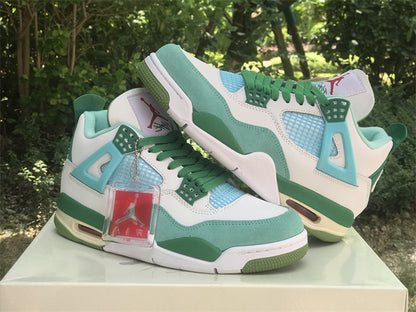 AIR JORDAN 4