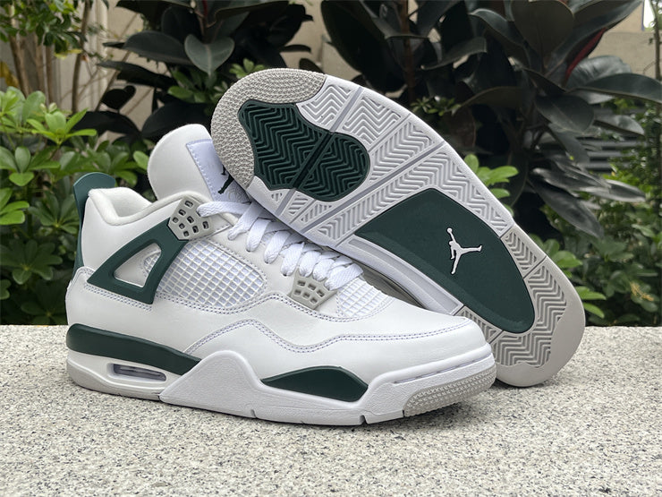 AIR JORDAN 4
