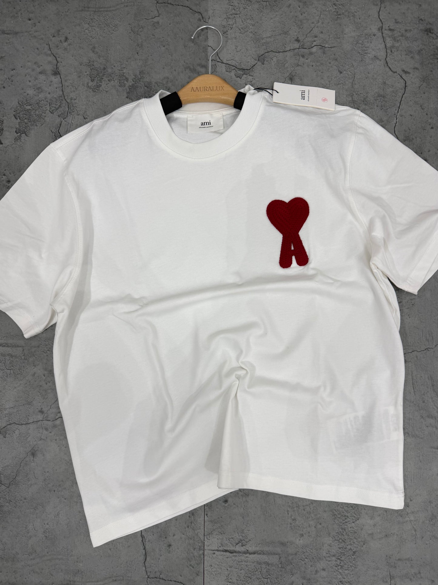 CAMISETA AMI