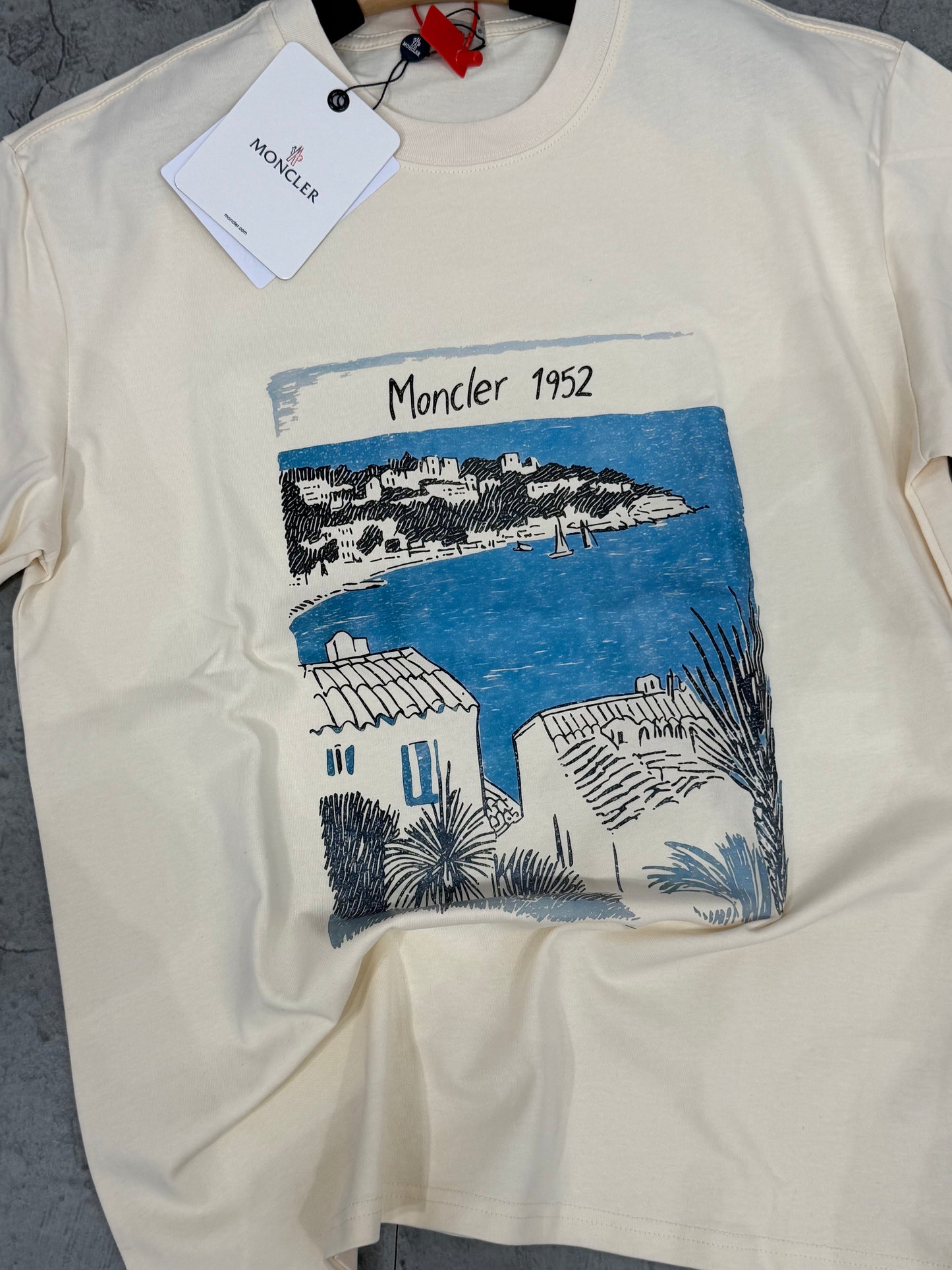 CAMISETA MONCLER