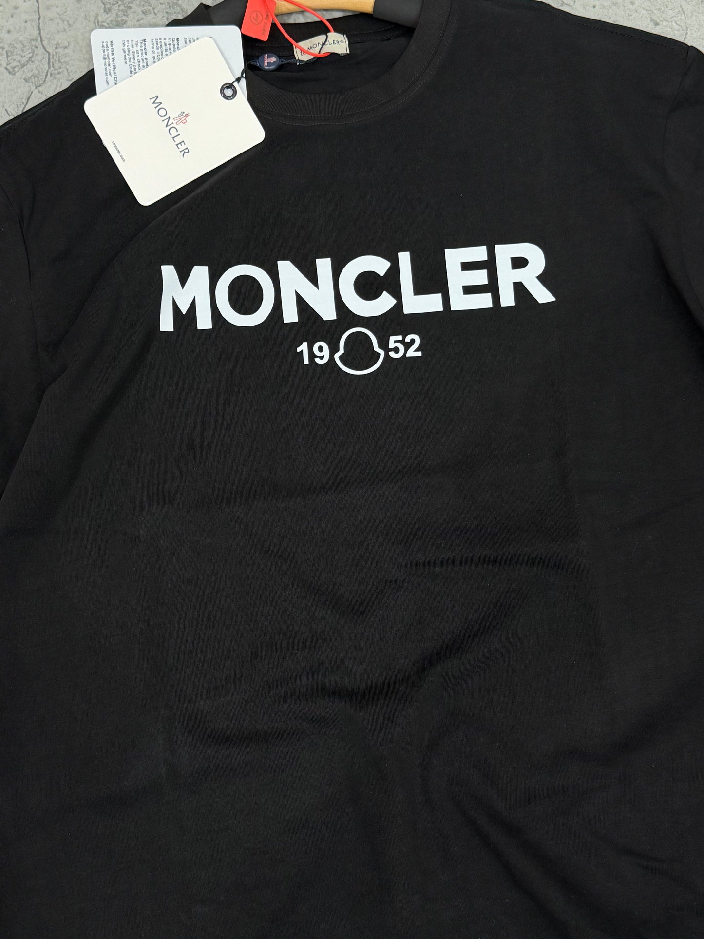 CAMISETA MONCLER