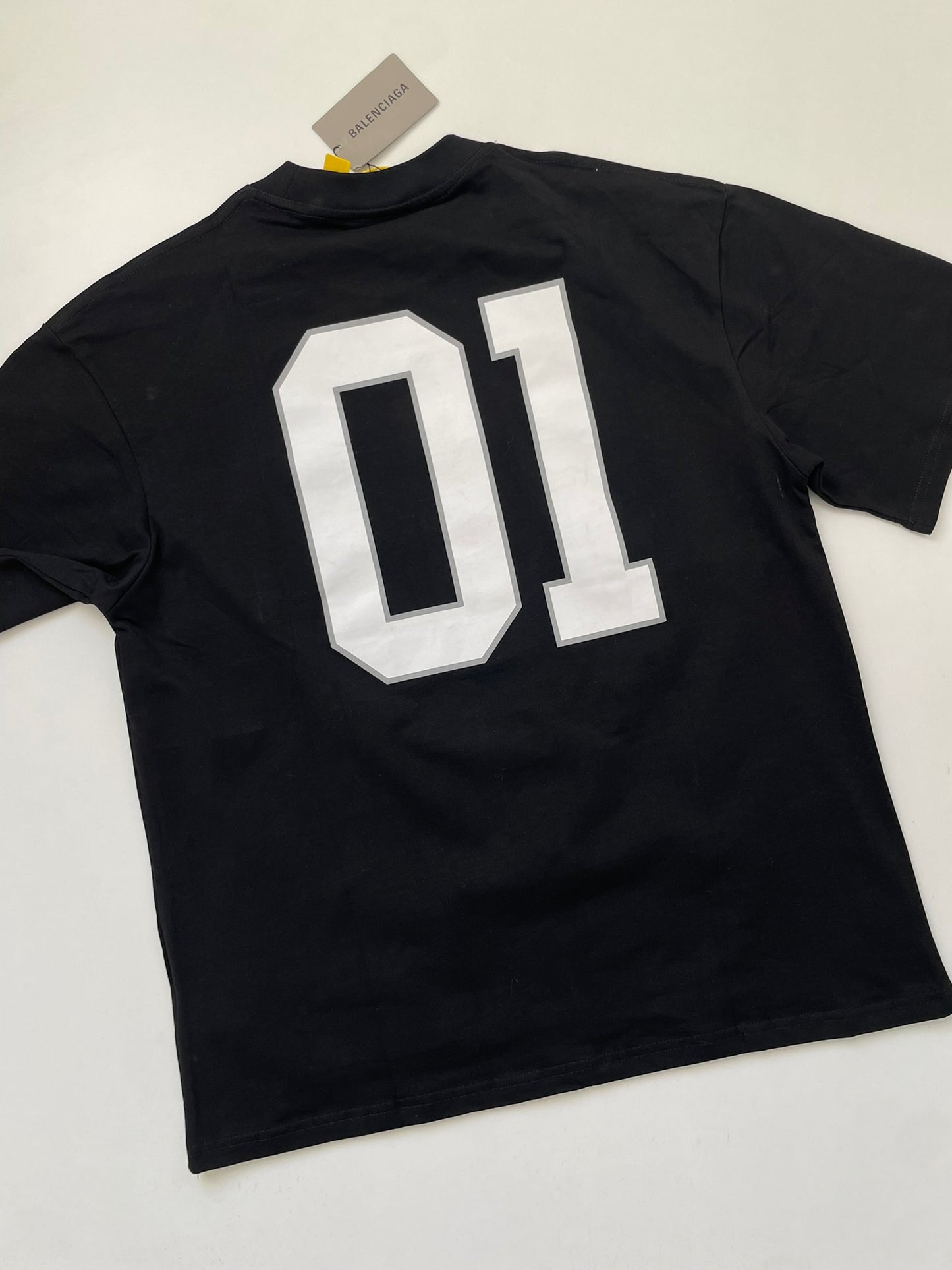 CAMISETA BALENCIAGA