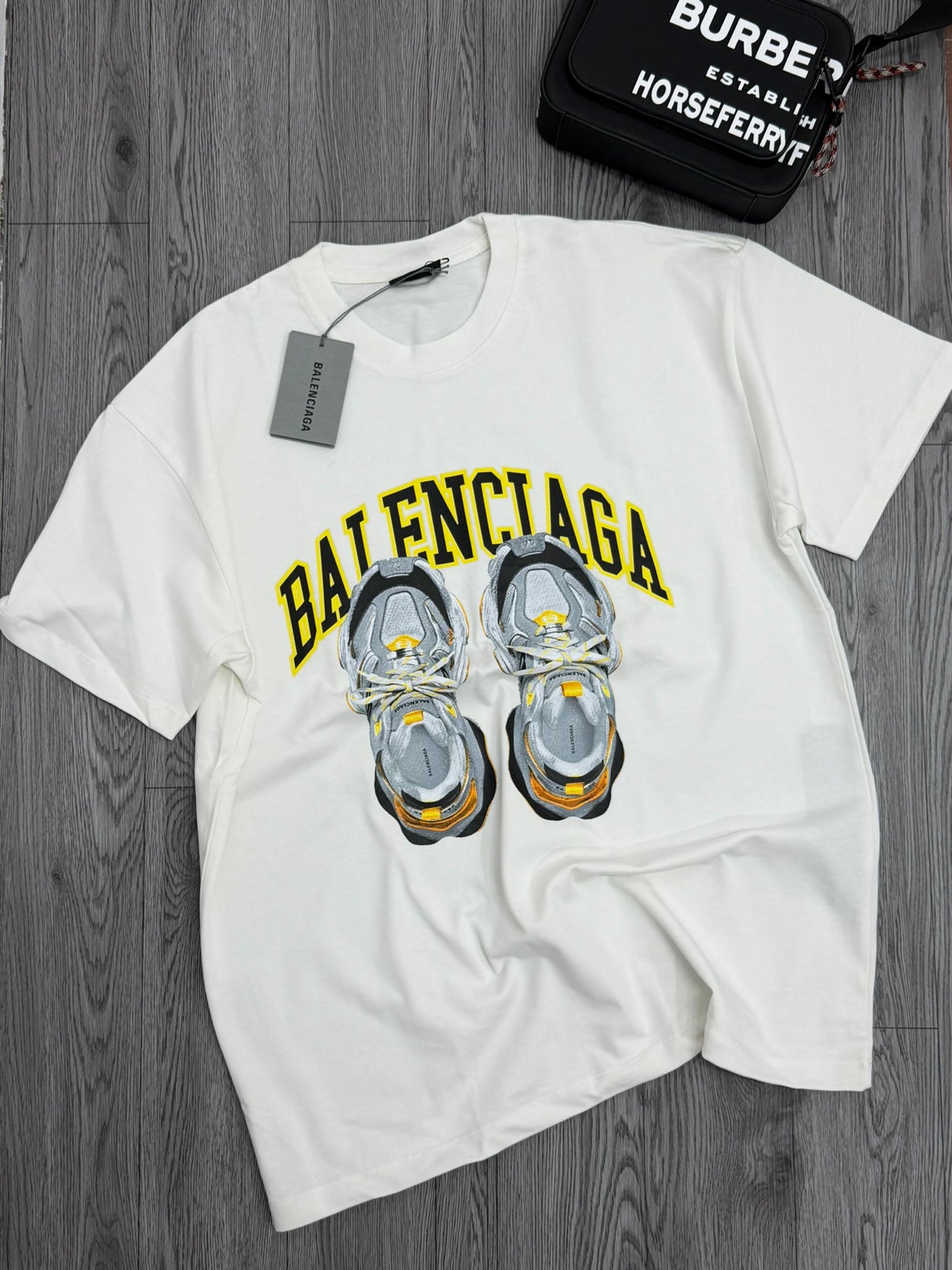 CAMISETA BALENCIAGA