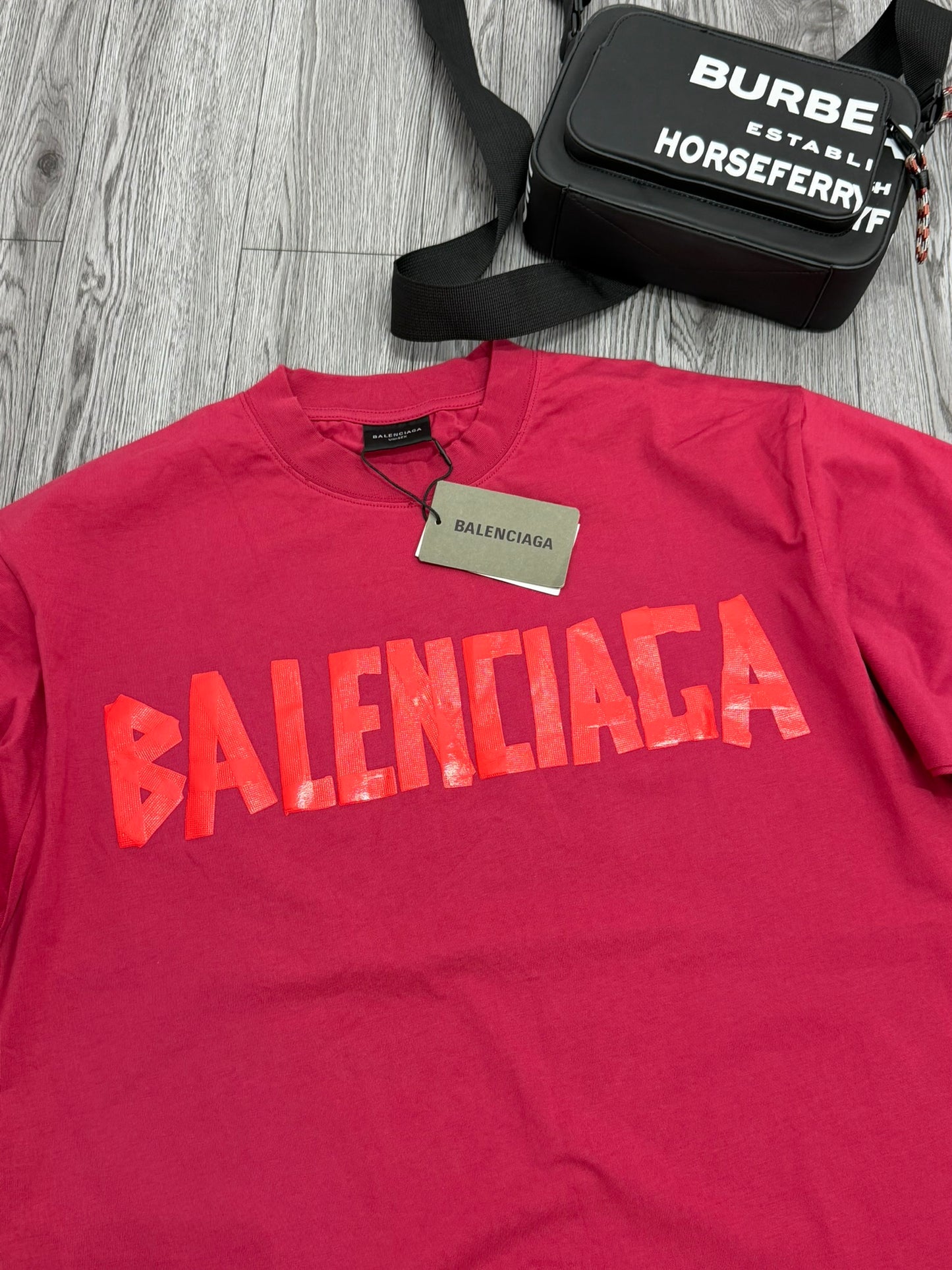 CAMISETA BALENCIAGA