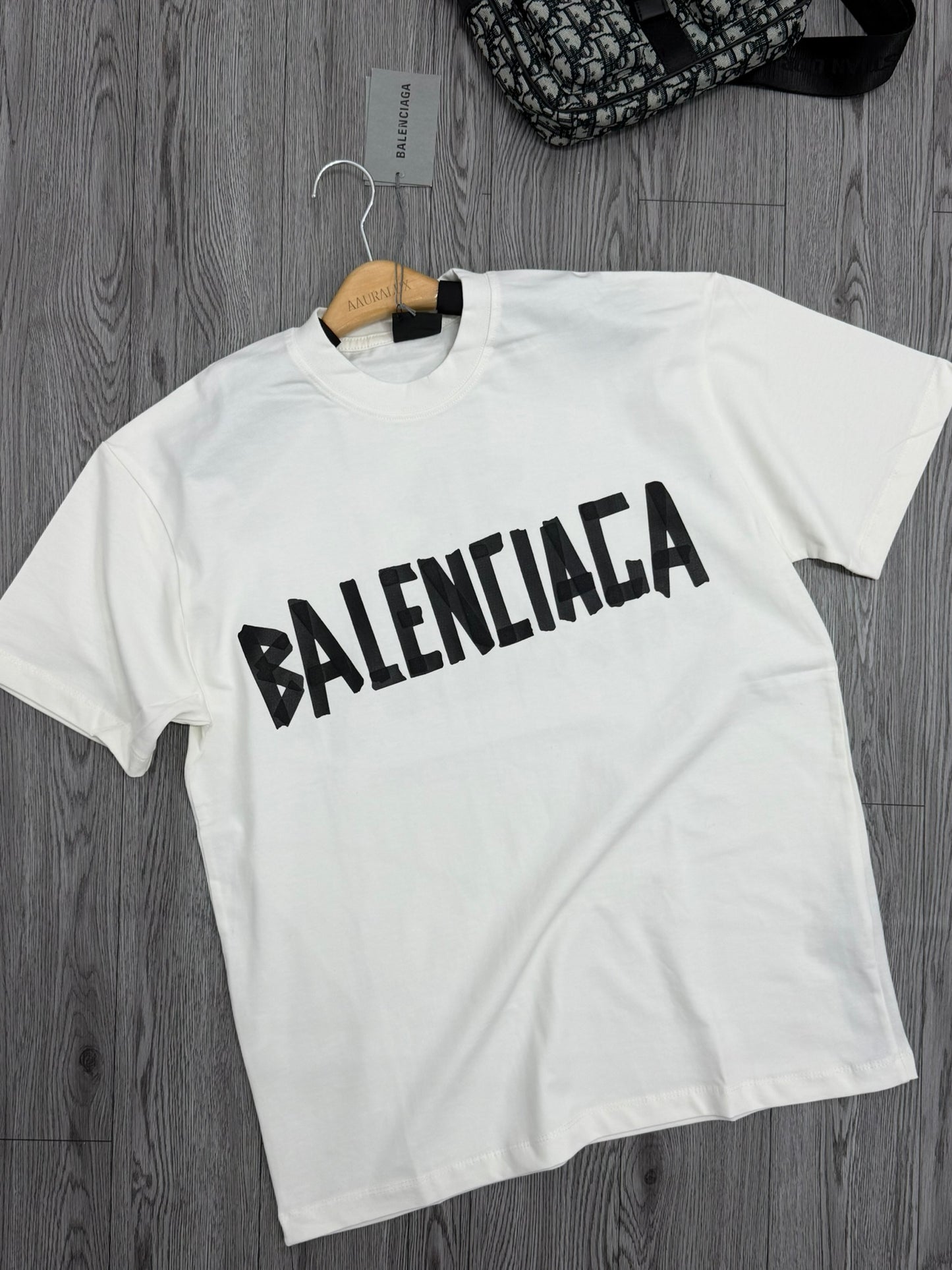 CAMISETA BALENCIAGA