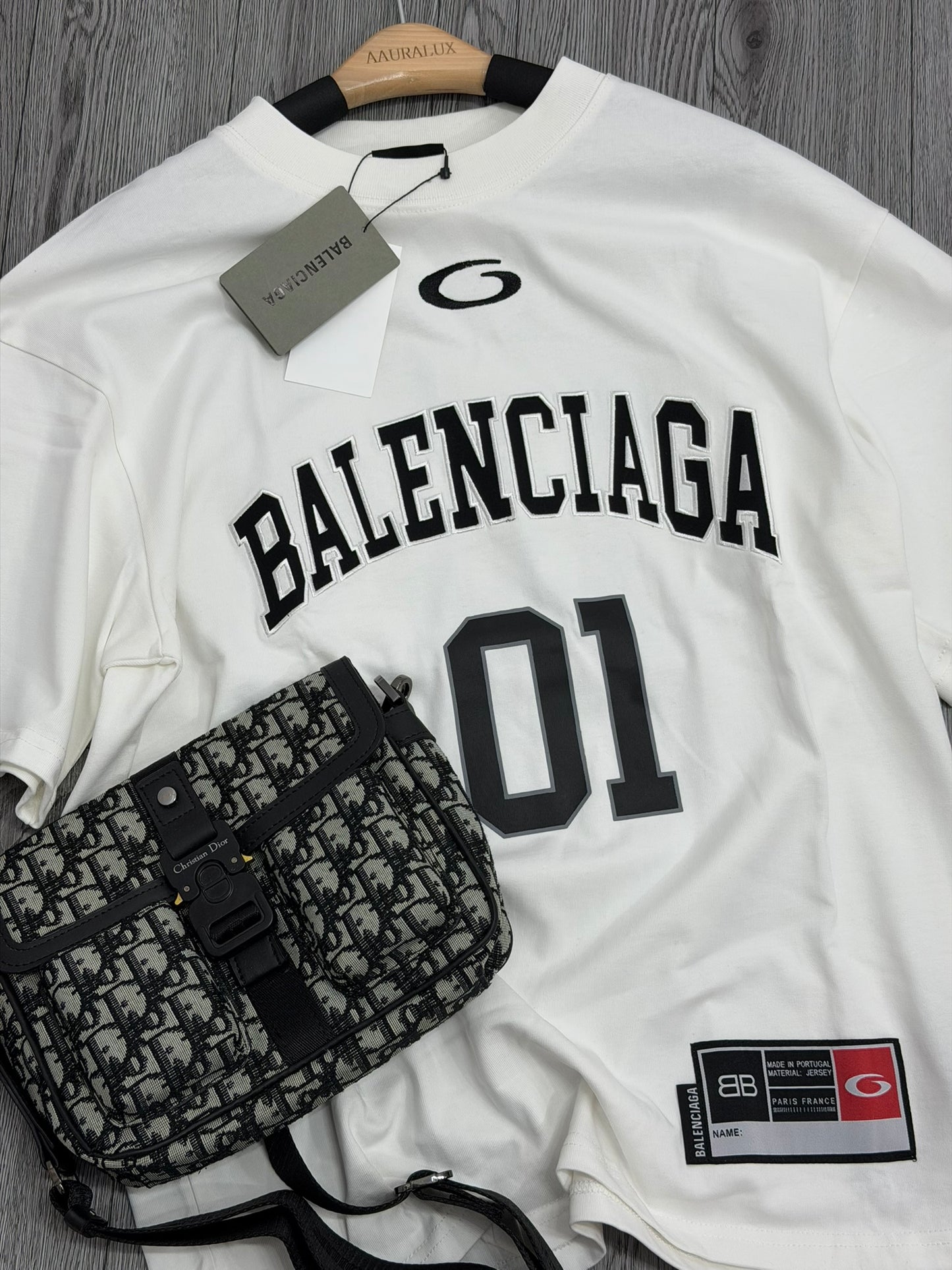 CAMISETA BALENCIAGA