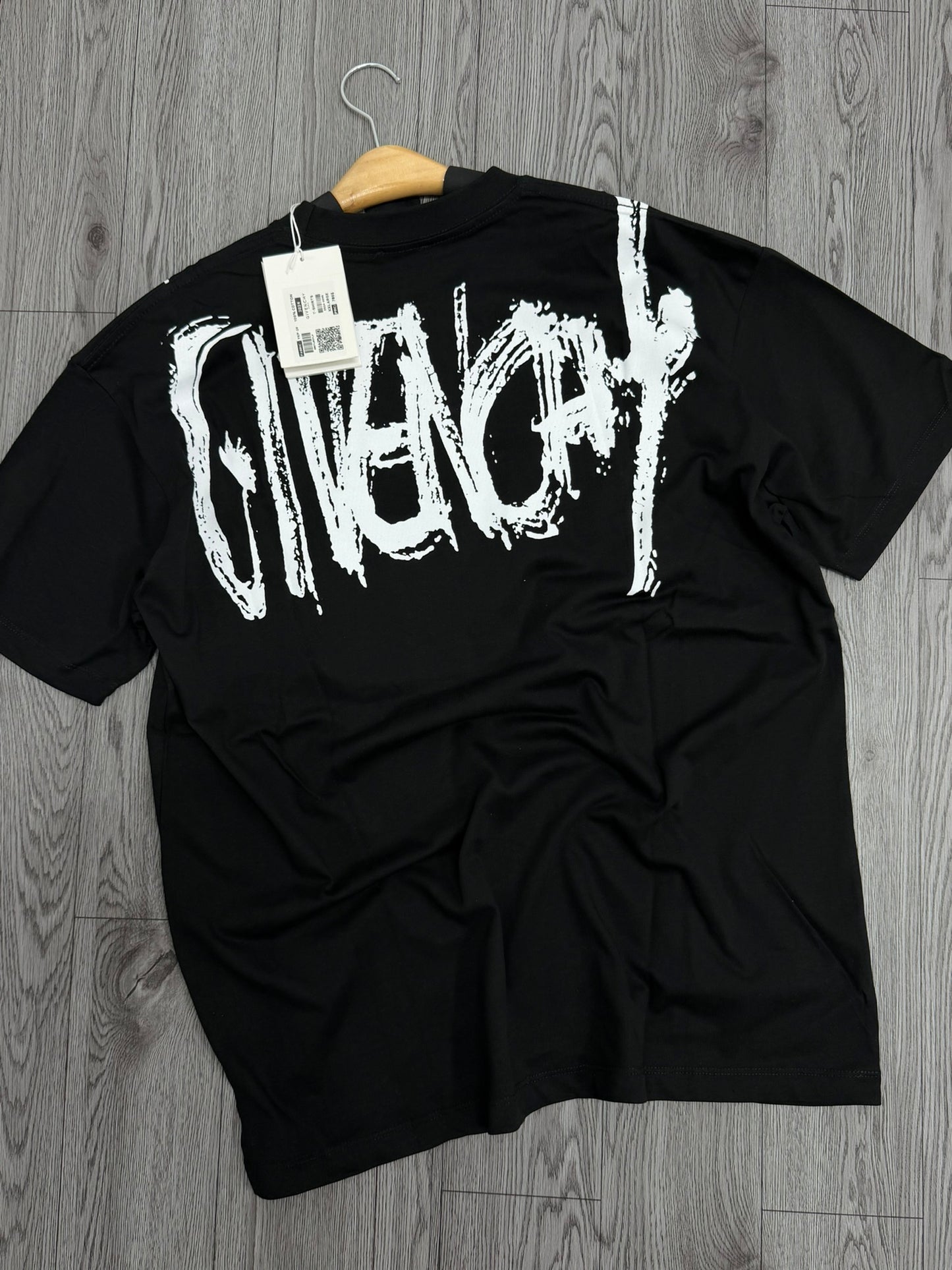 CAMISETA GIVENCHY