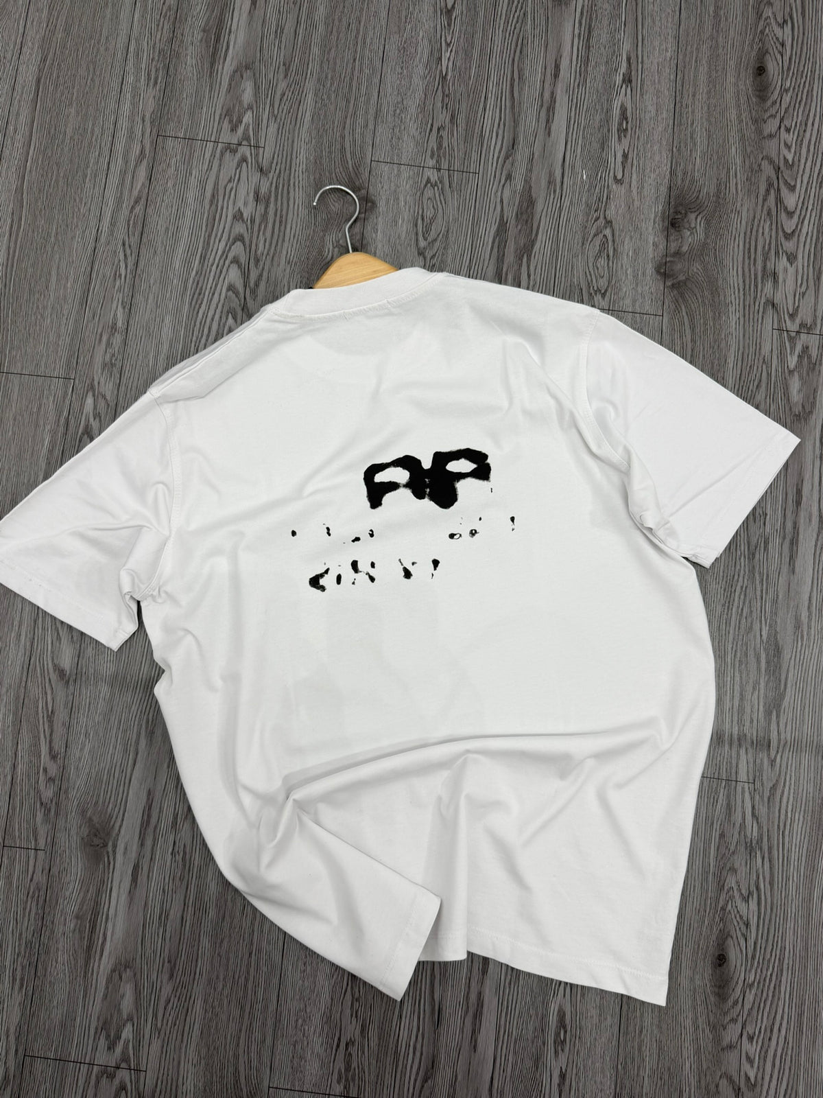 CAMISETA BALENCIAGA