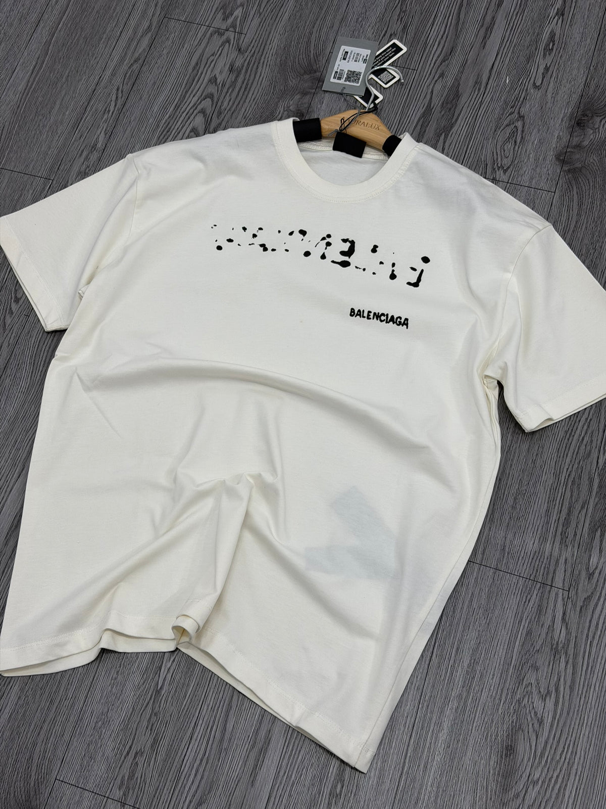 CAMISETA BALENCIAGA