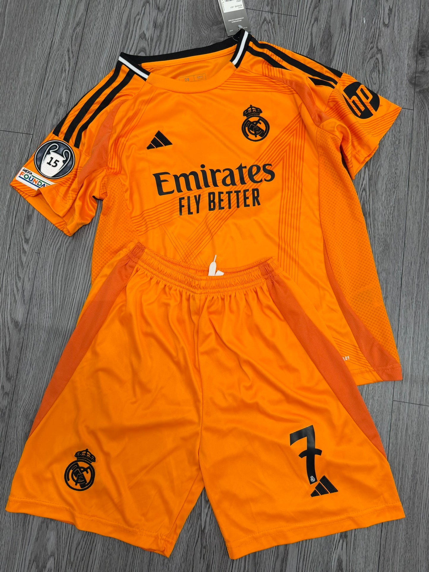 CONJUNTO  R.MADRID NIÑO