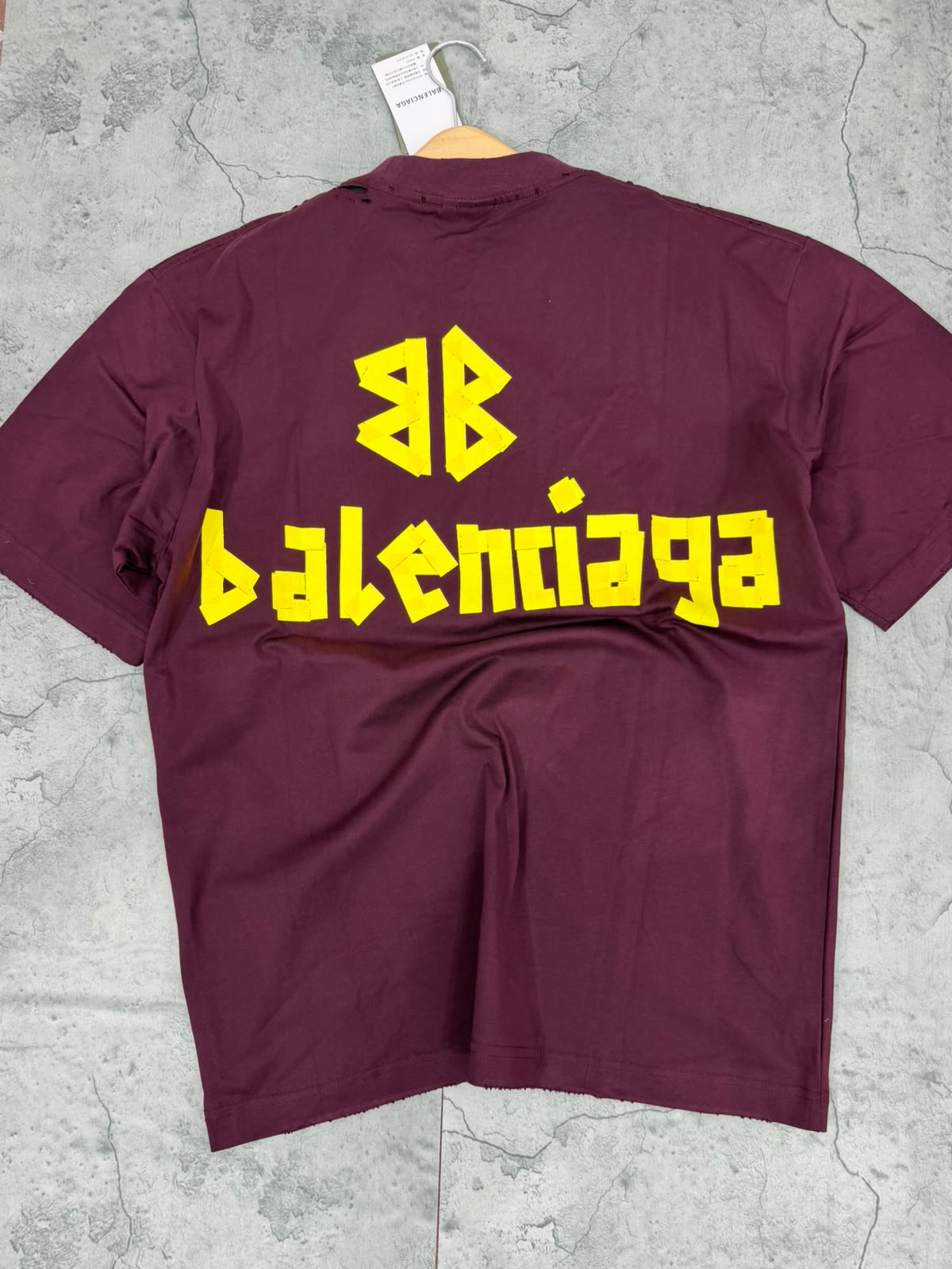 CAMISETA BALENCIAGA