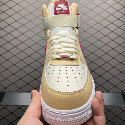 NIKE AIR FORCE 1
