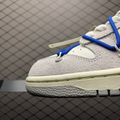 NIKE DUNK LOW