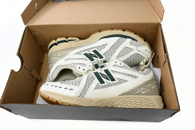 NEW BALANCE 1906R