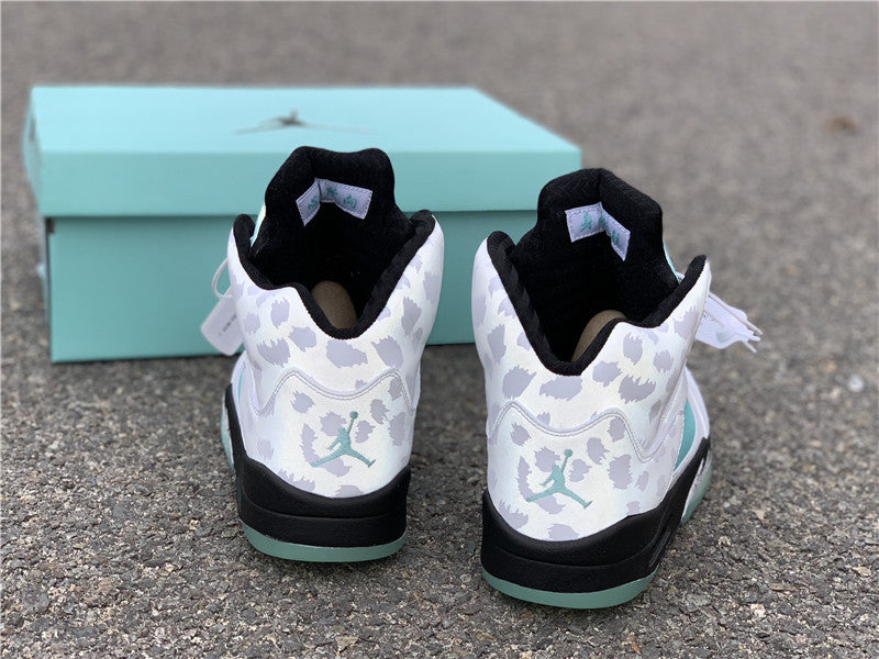 AIR JORDAN 5