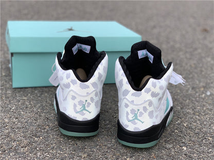 AIR JORDAN 5