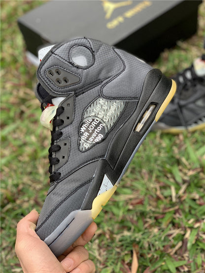 AIR JORDAN 5
