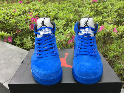 AIR JORDAN 5