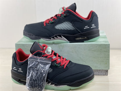 AIR JORDAN 5
