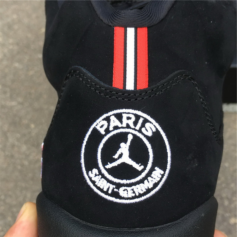 AIR JORDAN 5