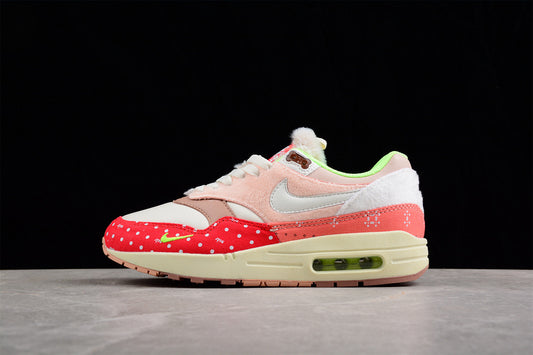 NIKE AIR MAX 1
