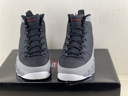 AIR JORDAN 9