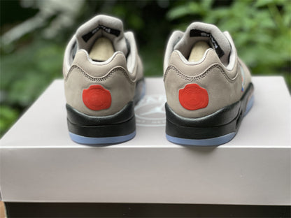 AIR JORDAN 5