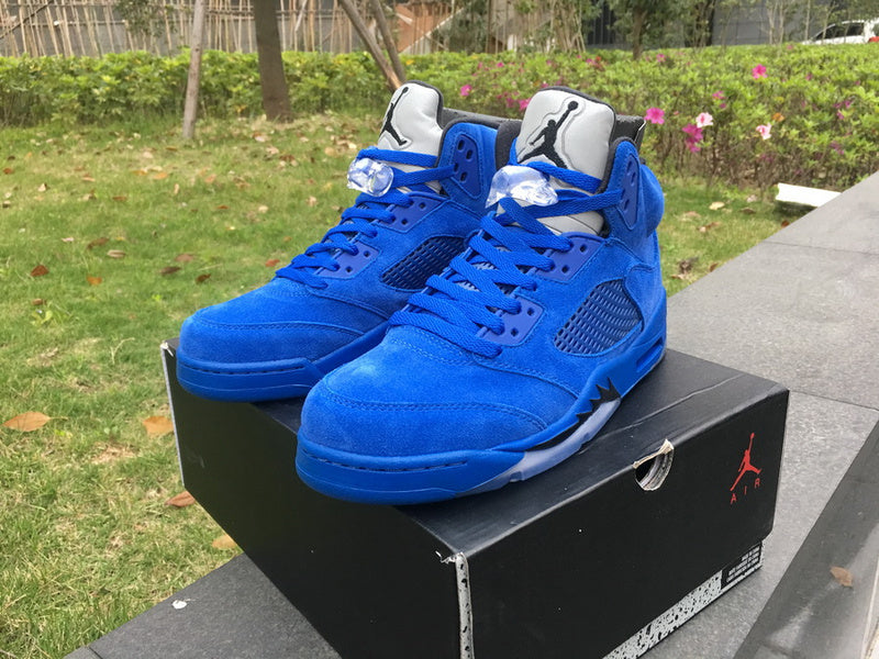 AIR JORDAN 5