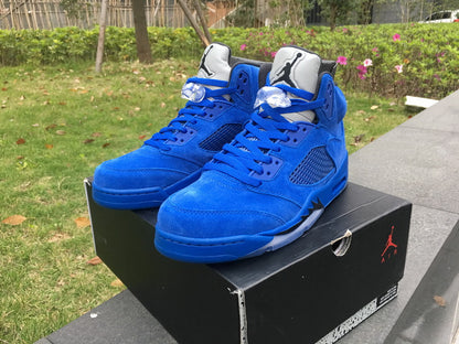 AIR JORDAN 5