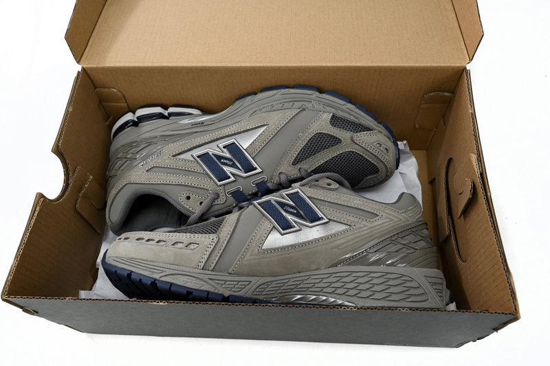 NEW BALANCE 1906R
