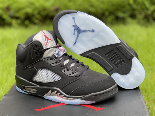 AIR JORDAN 5
