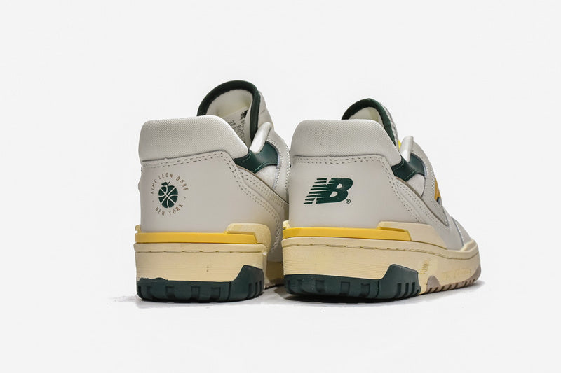NEW BALANCE 550