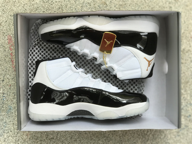 AIR JORDAN 11