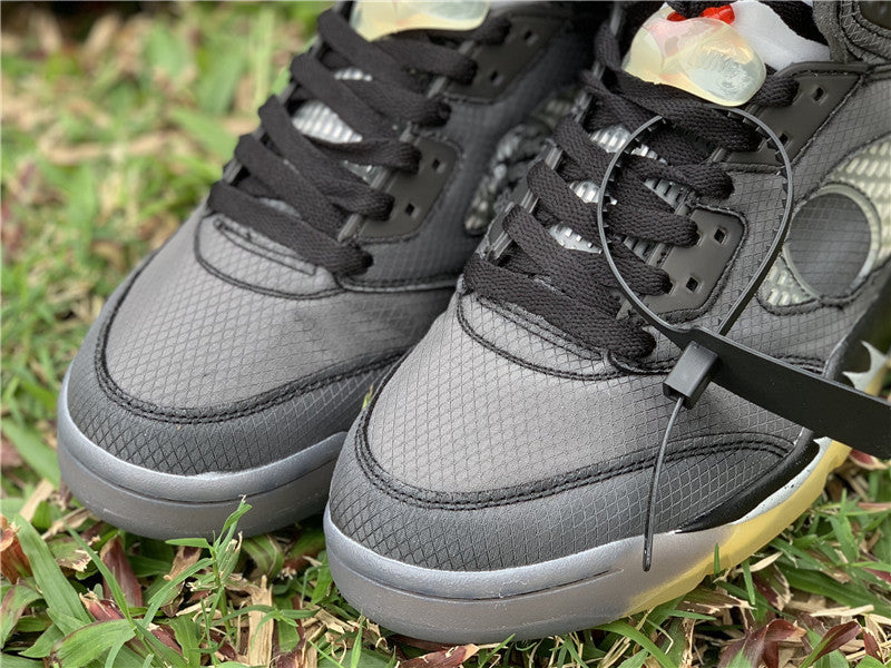 AIR JORDAN 5