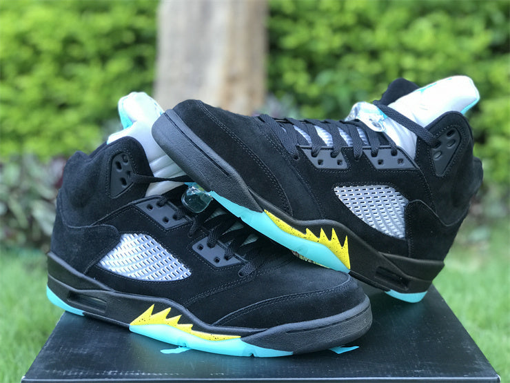 AIR JORDAN 5