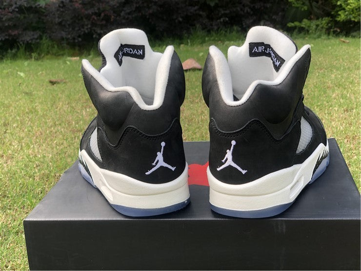 AIR JORDAN 5
