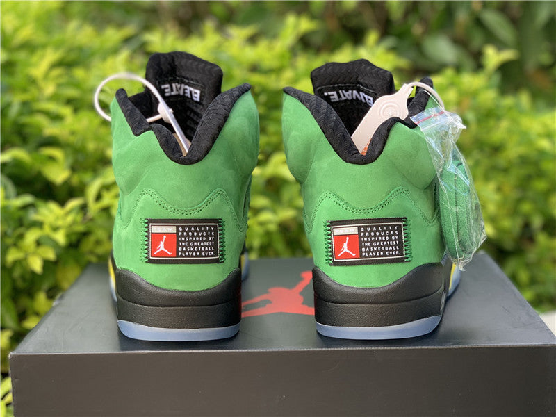 AIR JORDAN 5