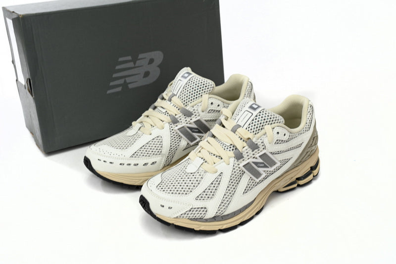 NEW BALANCE 1906R