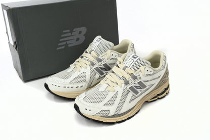 NEW BALANCE 1906R