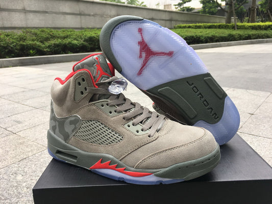 AIR JORDAN 5