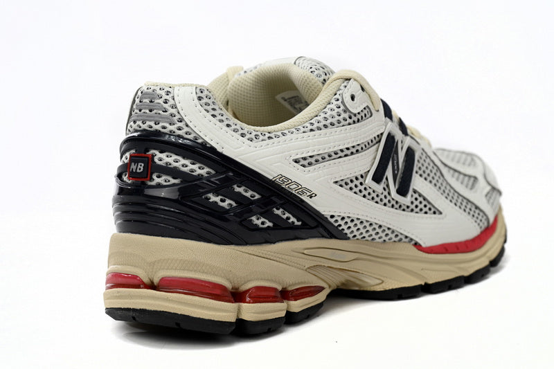 NEW BALANCE 1906R