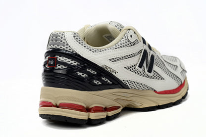 NEW BALANCE 1906R