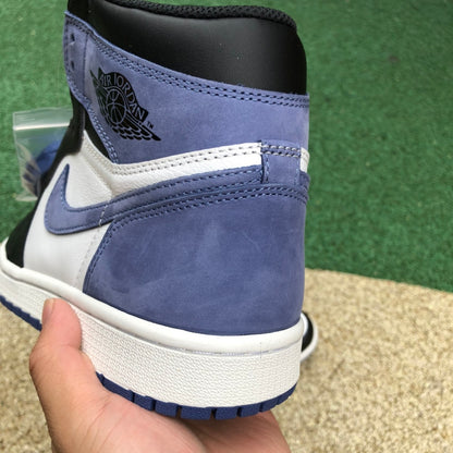 NIKE AIR JORDAN 1