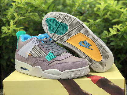 AIR JORDAN 4